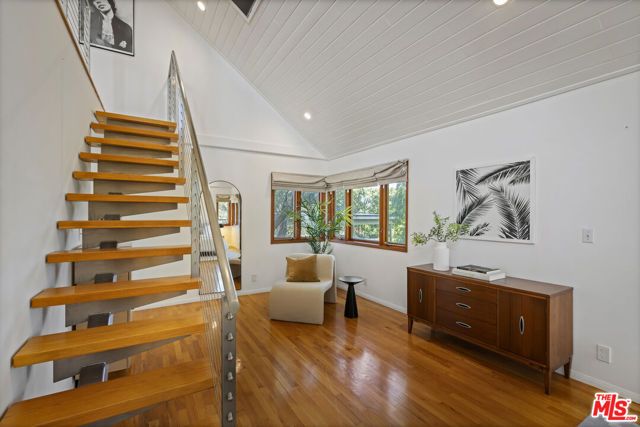 2333 Effie Street, Los Angeles, CA 90026