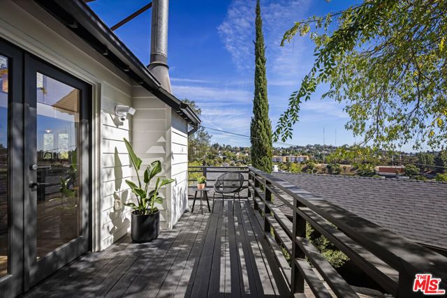 2333 Effie Street, Los Angeles, CA 90026