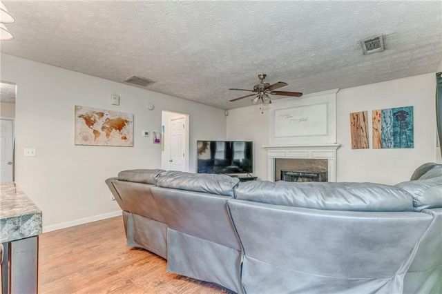3623 Thurleston SW Court, Marietta, GA 30008