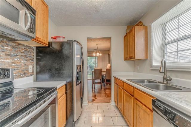 3623 Thurleston SW Court, Marietta, GA 30008