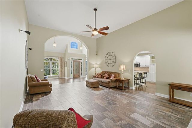 2723 Clearwater Springs Road, Buford, GA 30519