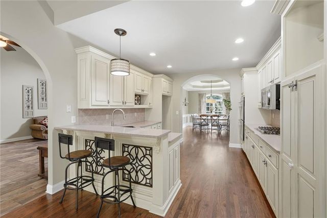 2723 Clearwater Springs Road, Buford, GA 30519