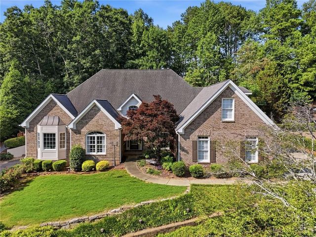 2723 Clearwater Springs Road, Buford, GA 30519