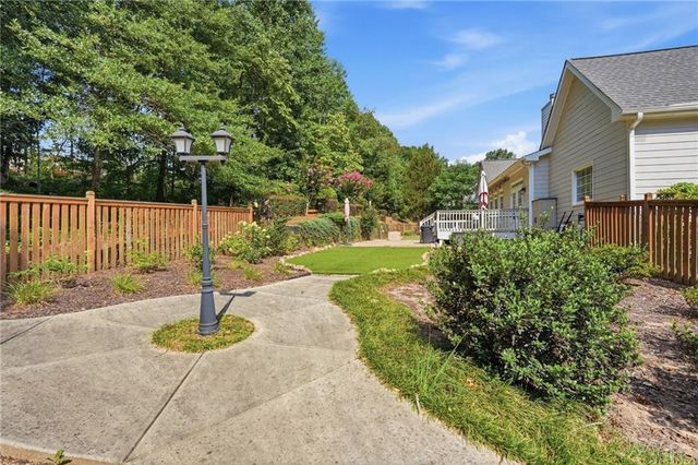 2723 Clearwater Springs Road, Buford, GA 30519