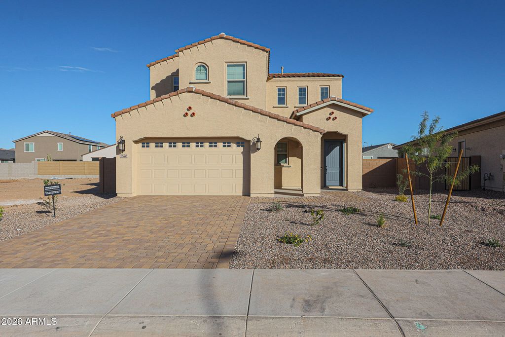 7576 W BRONCO Trail, Peoria, AZ 85383