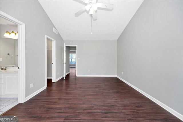 1129 Olde Hinge Way, Snellville, GA 30078