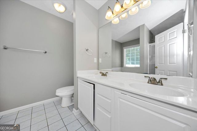 1129 Olde Hinge Way, Snellville, GA 30078