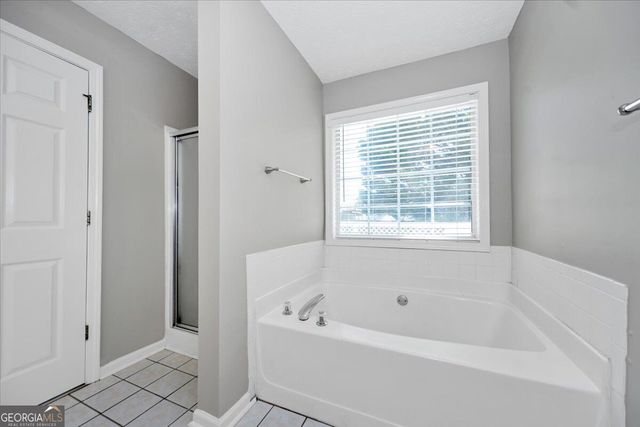 1129 Olde Hinge Way, Snellville, GA 30078