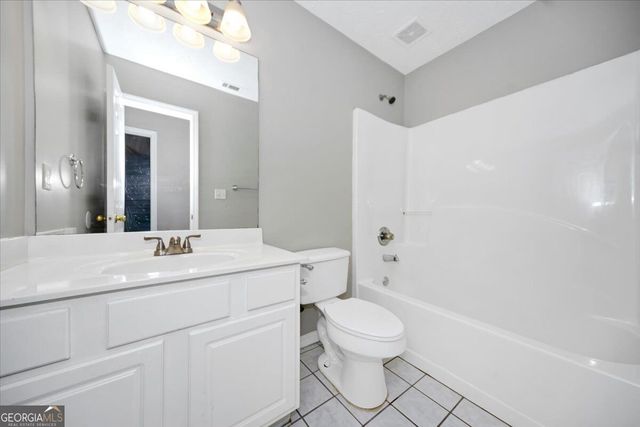 1129 Olde Hinge Way, Snellville, GA 30078