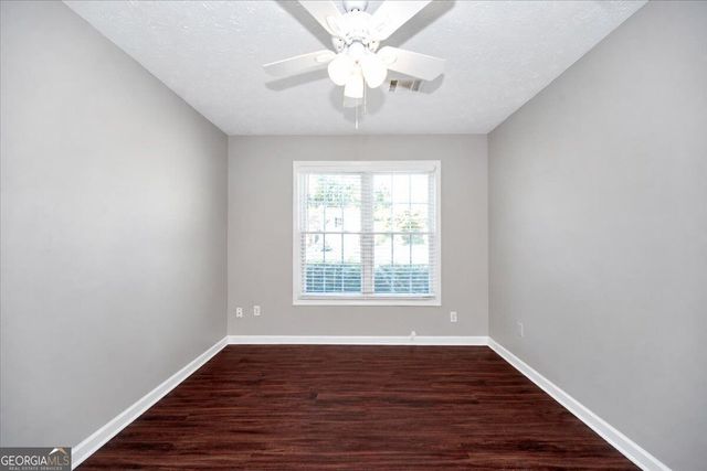 1129 Olde Hinge Way, Snellville, GA 30078