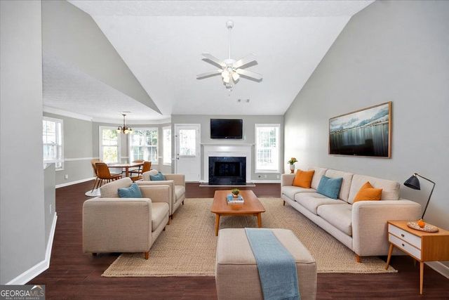 1129 Olde Hinge Way, Snellville, GA 30078