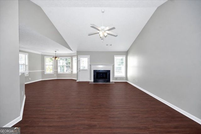 1129 Olde Hinge Way, Snellville, GA 30078