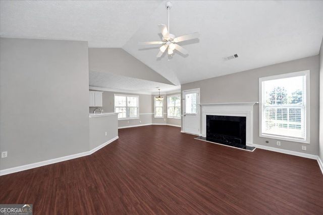 1129 Olde Hinge Way, Snellville, GA 30078