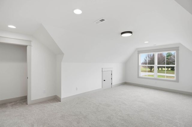 5127 Starks Rd, Cross Plains, TN 37049