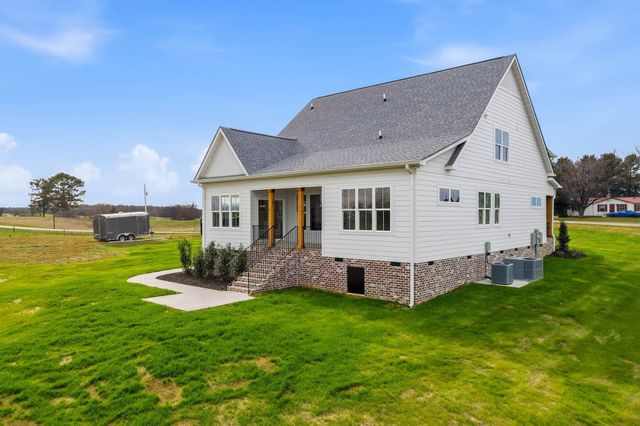 5127 Starks Rd, Cross Plains, TN 37049