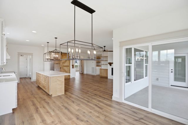 5127 Starks Rd, Cross Plains, TN 37049