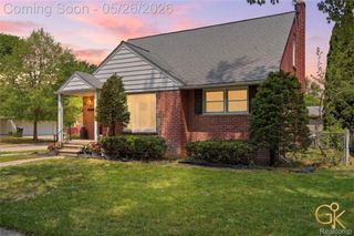 27564 W Chicago Street, Livonia, MI 48150
