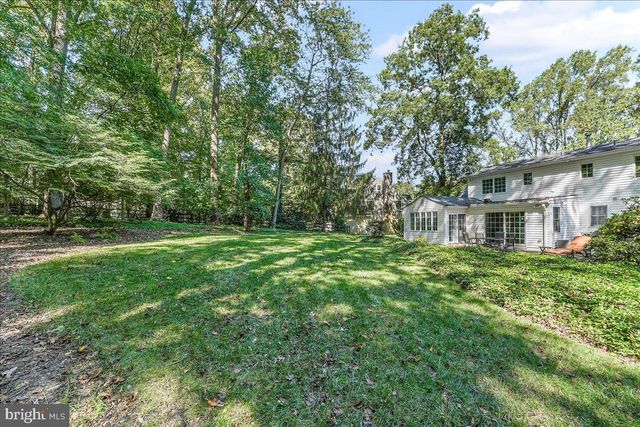 634 KNOX RD, Wayne, PA 19087