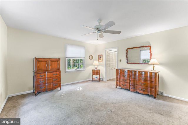 634 KNOX RD, Wayne, PA 19087