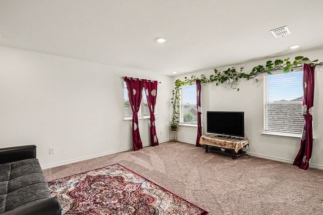 8825 Landergin Mesa Drive, Fort Worth, TX 76131