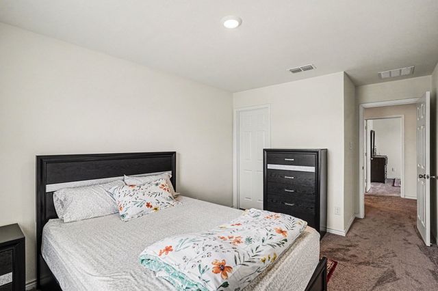 8825 Landergin Mesa Drive, Fort Worth, TX 76131