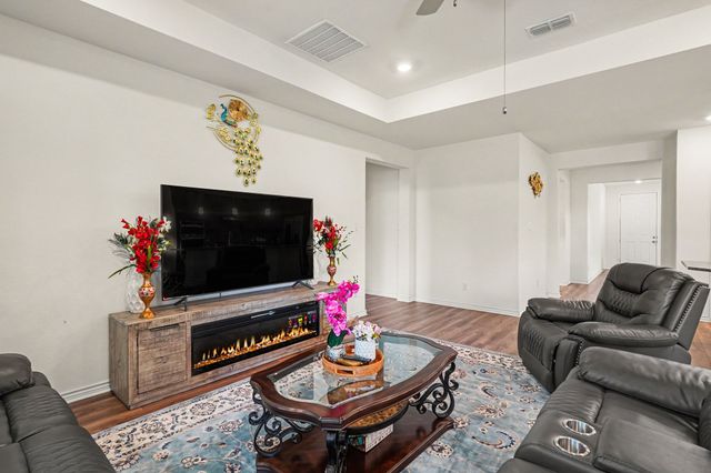 8825 Landergin Mesa Drive, Fort Worth, TX 76131