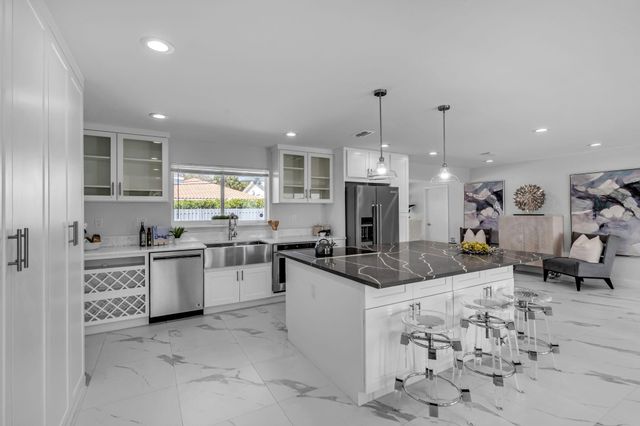 465 NW 11th St Street, Boca Raton, FL 33432