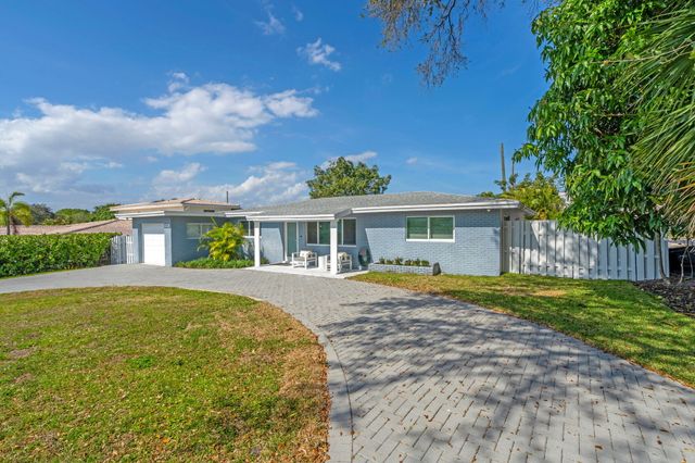 465 NW 11th St Street, Boca Raton, FL 33432