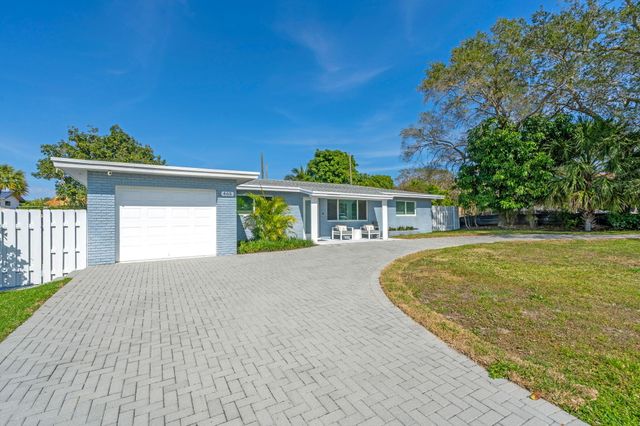 465 NW 11th St Street, Boca Raton, FL 33432