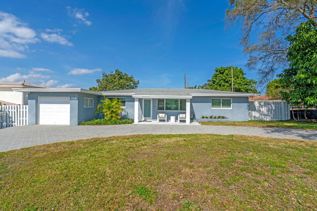 465 NW 11th St Street, Boca Raton, FL 33432