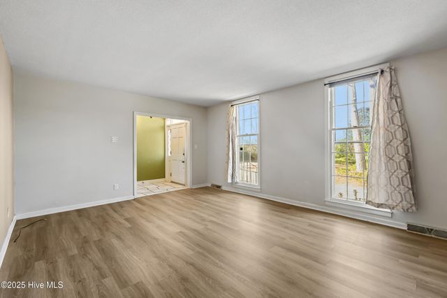 4416 Mockingbird Lane, Wilmington, NC 28409