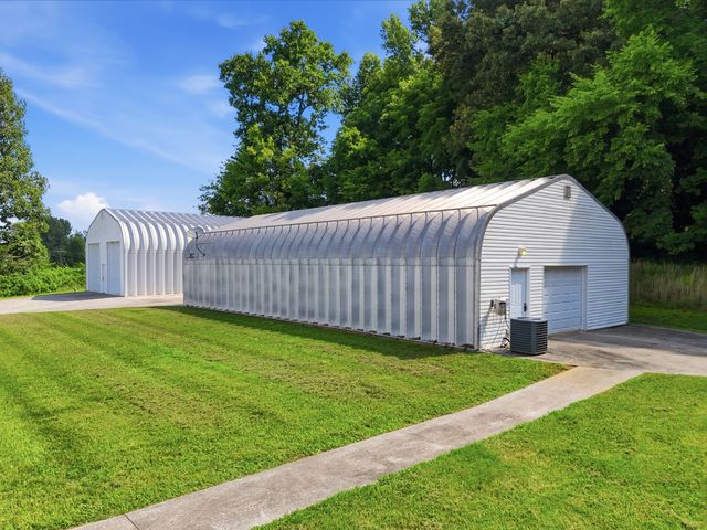 1700 Cedar Valley Rd, Sweetwater, TN 37874
