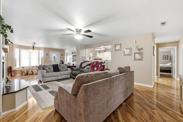 1700 Cedar Valley Rd, Sweetwater, TN 37874