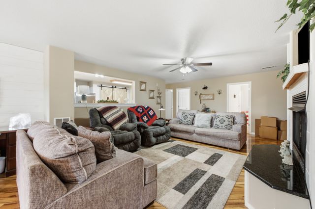 1700 Cedar Valley Rd, Sweetwater, TN 37874