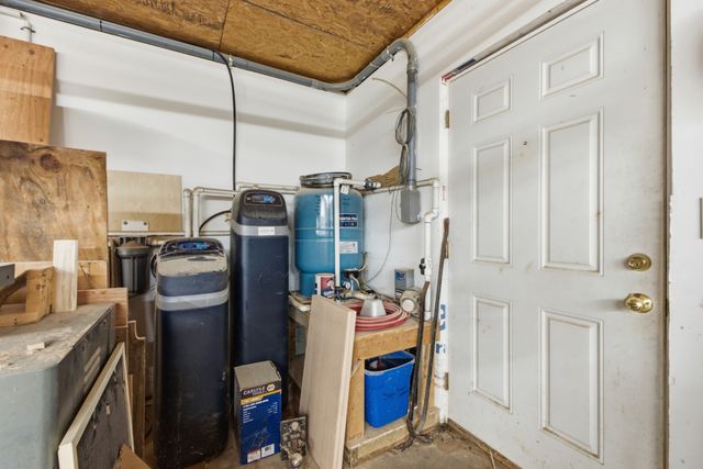 1700 Cedar Valley Rd, Sweetwater, TN 37874