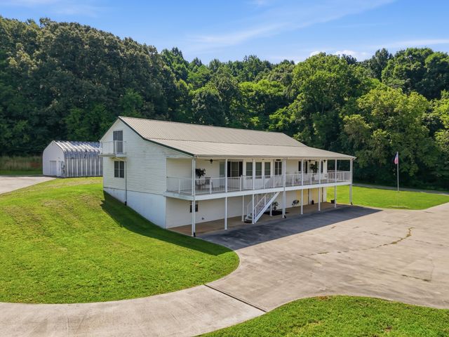1700 Cedar Valley Rd, Sweetwater, TN 37874