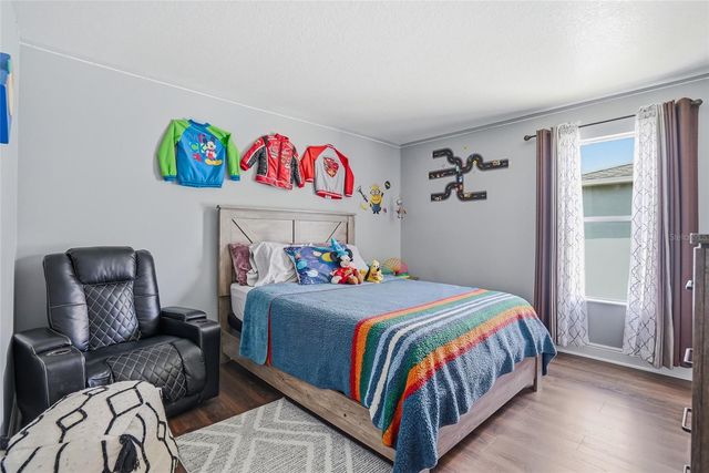 30902 TEMPLE STAND AVENUE, Wesley Chapel, FL 33543