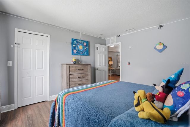 30902 TEMPLE STAND AVENUE, Wesley Chapel, FL 33543