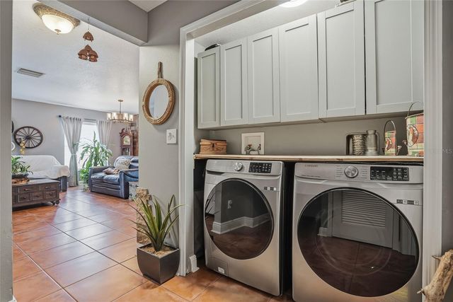 30902 TEMPLE STAND AVENUE, Wesley Chapel, FL 33543