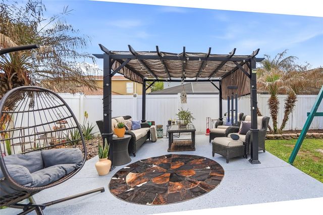 30902 TEMPLE STAND AVENUE, Wesley Chapel, FL 33543