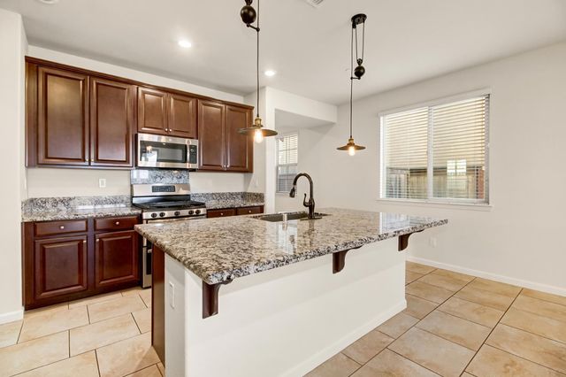 3762 Rockdale Dr, Rancho Cordova, CA 95742