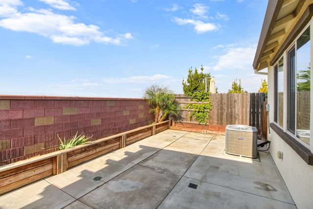 3762 Rockdale Dr, Rancho Cordova, CA 95742