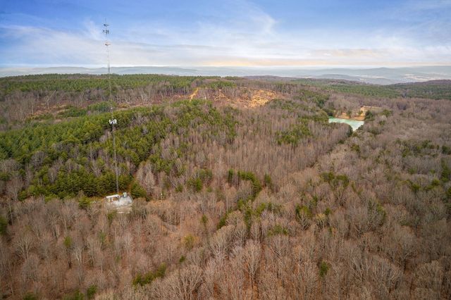 214 Edmonds Rd, Spencer, TN 38585