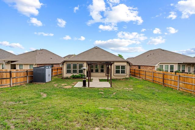 708 Hereford LOOP, Hutto, TX 78634