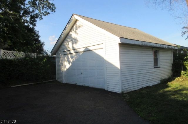 160 Tappan Ave, Belleville Twp., NJ 07109