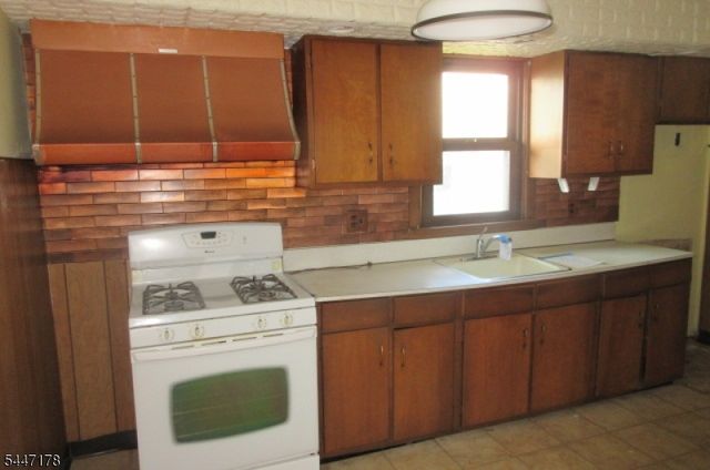 160 Tappan Ave, Belleville Twp., NJ 07109