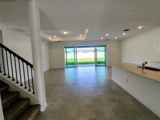 33325 BINDING TIES LANE, Wesley Chapel, FL 33545