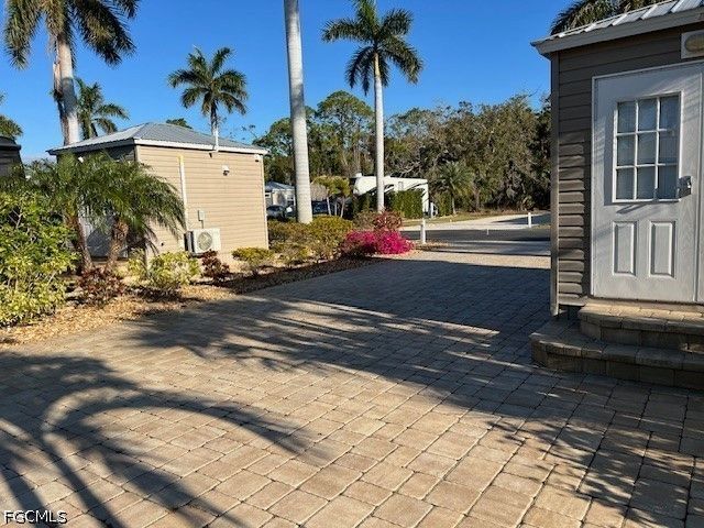 10232 Meadow Beauty TRL, Fort Myers, FL 33905