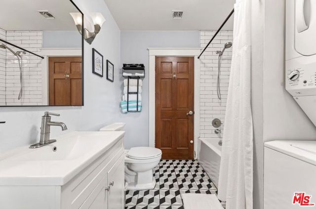 736 Redondo Avenue, Long Beach, CA 90804