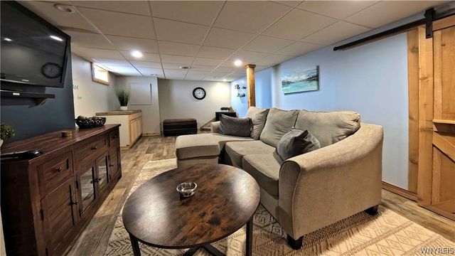 666 Evergreen Drive, Tonawanda, NY 14150
